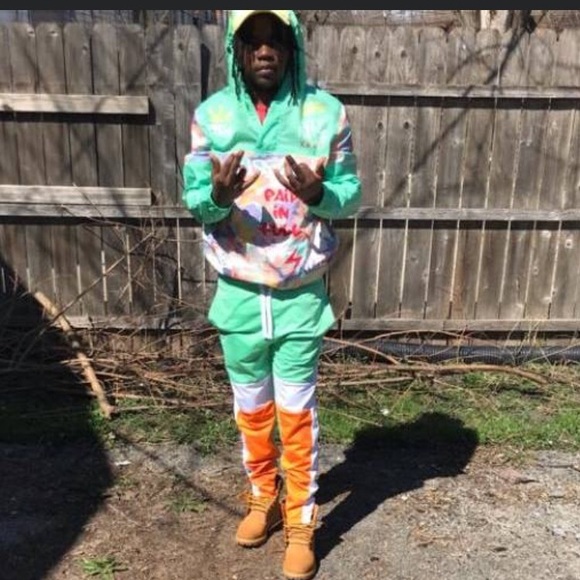 hndrxx8400